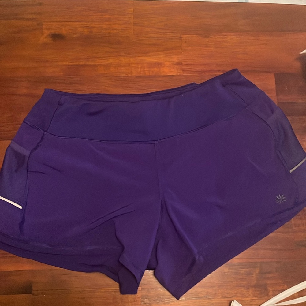 Running shorts